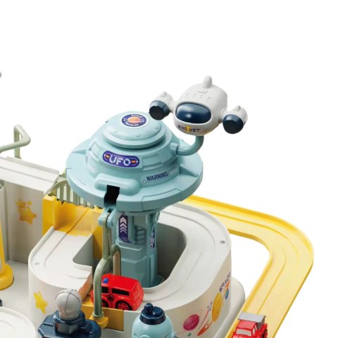 Space themed adventure with 4 cars (6 buttons