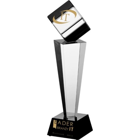 Trofeum szklane grawerowane z etui + wypełnienie farbą Trofeum szklane grawerowane z etui + wypełnienie farbą