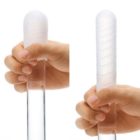 Dyskretny masturbator, elastyczny i miły w dotyku. Pocket Click Ball od Tenga.